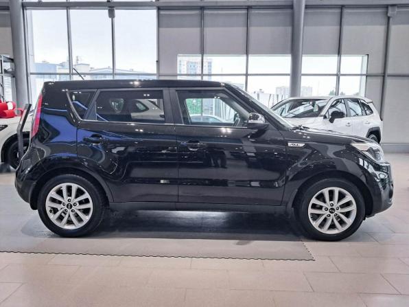 Kia Soul II Рестайлинг с пробегом 2019 года, цена 1 740 000 рублей, 126910 км, хэтчбек, Автокод Объявления