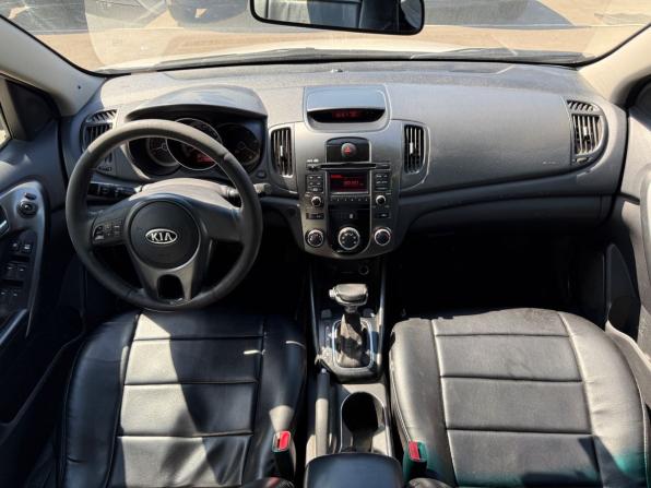 Kia Cerato II с пробегом 2010 года, цена 399 000 рублей, 572000 км, седан, Автокод Объявления