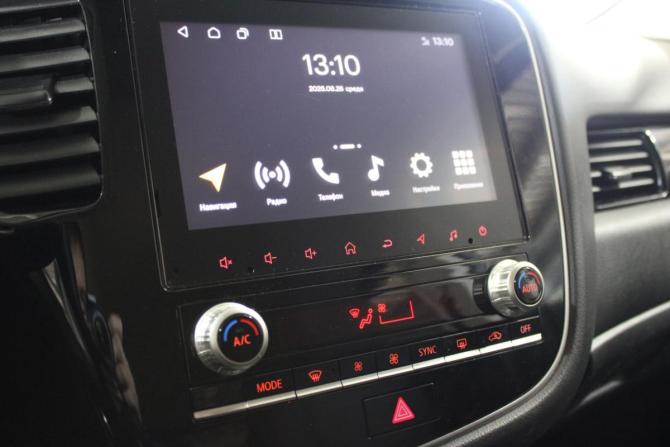 Mitsubishi Outlander III Рестайлинг 3 с пробегом 2021 года, цена 2 365 000 рублей, 127760 км, внедорожник, Автокод Объявления