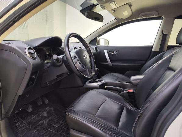 Nissan Qashqai I с пробегом 2008 года, цена 735 000 рублей, 308000 км, внедорожник, Автокод Объявления