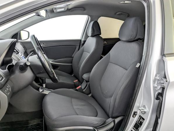 Hyundai Solaris I с пробегом 2013 года, цена 950 000 рублей, 137449 км, седан, Автокод Объявления