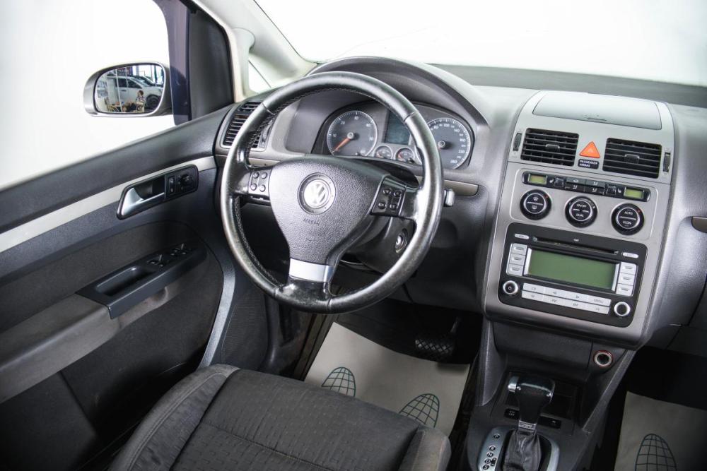 Volkswagen Touran I Рестайлинг Пермь  - изображение 12