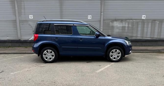 Skoda Yeti I Рестайлинг с пробегом 2015 года, цена 1 289 000 рублей, 81688 км, внедорожник, Автокод Объявления