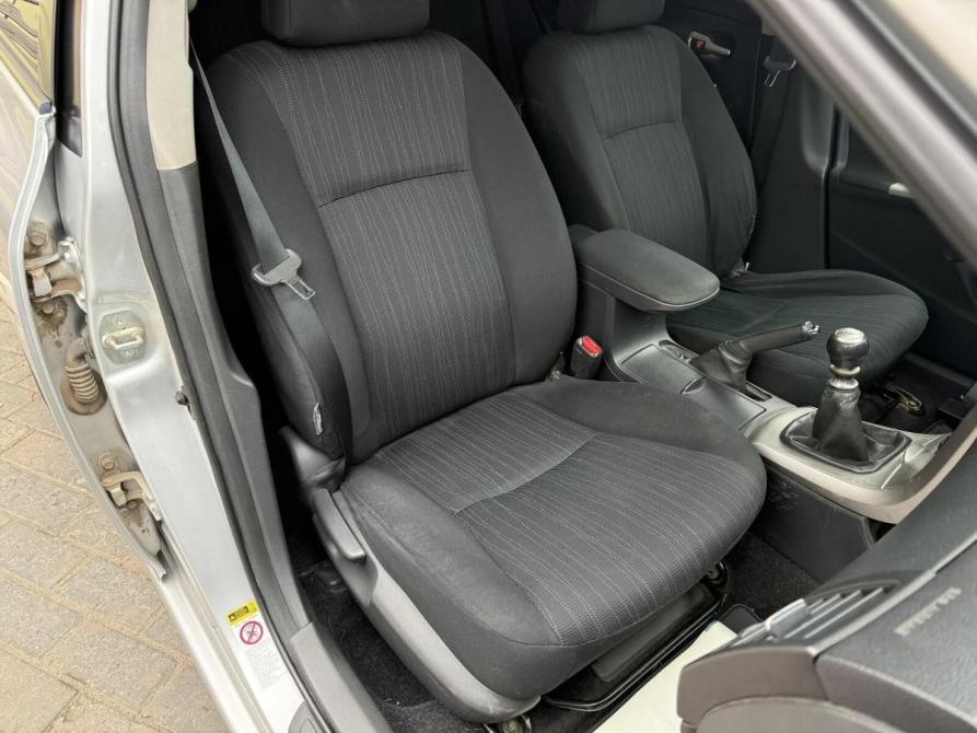 Toyota Corolla X (E140 E150) Киров  - изображение 40