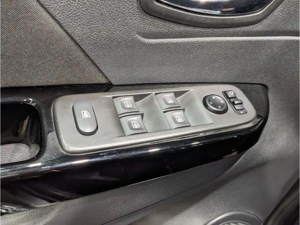 Renault Kaptur I с пробегом 2019 года, цена 1 249 000 рублей, 101000 км, внедорожник, Автокод Объявления