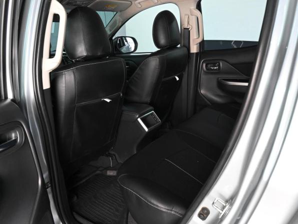 Mitsubishi L200 V Рестайлинг с пробегом 2020 года, цена 3 369 000 рублей, 116421 км, offers.body_type.unknown, Автокод Объявления