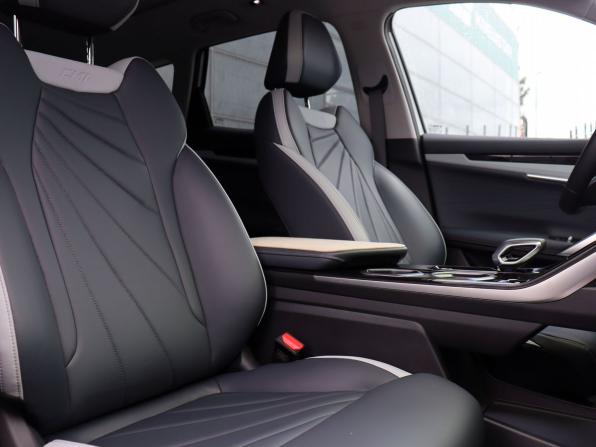 Geely Atlas II с пробегом 2025 года, цена 2 750 000 рублей, 604 км, внедорожник, Автокод Объявления