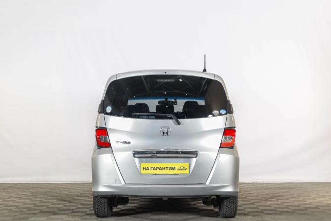 Honda Freed I Рестайлинг с пробегом 2014 года, цена 1 429 000 рублей, 95000 км, компактвэн, Автокод Объявления