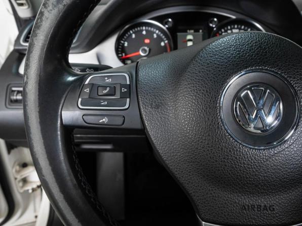 Volkswagen Passat B7 с пробегом 2013 года, цена 1 265 000 рублей, 167144 км, седан, Автокод Объявления
