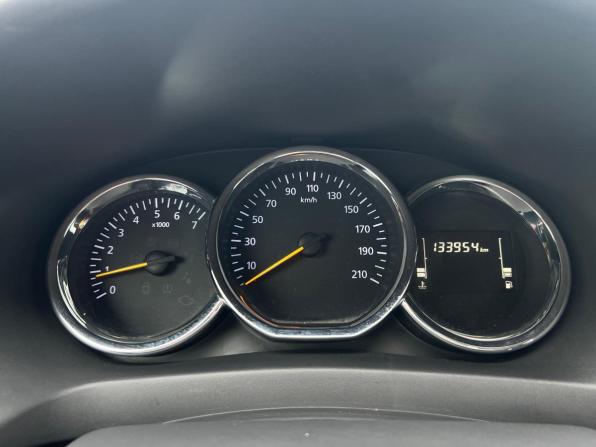 Renault Logan II Рестайлинг с пробегом 2022 года, цена 920 000 рублей, 133954 км, седан, Автокод Объявления