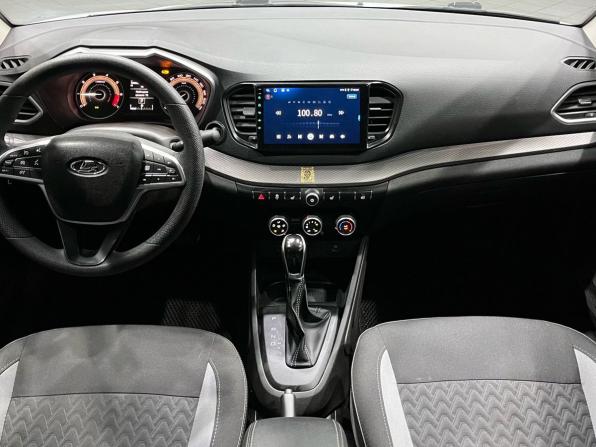 Lada (ВАЗ) Vesta I Рестайлинг (NG) с пробегом 2024 года, цена 1 010 000 рублей, 54000 км, седан, Автокод Объявления