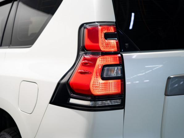Toyota Land Cruiser Prado 150 Series Рестайлинг 2 с пробегом 2019 года, цена 5 100 000 рублей, 64800 км, внедорожник, Автокод Объявления