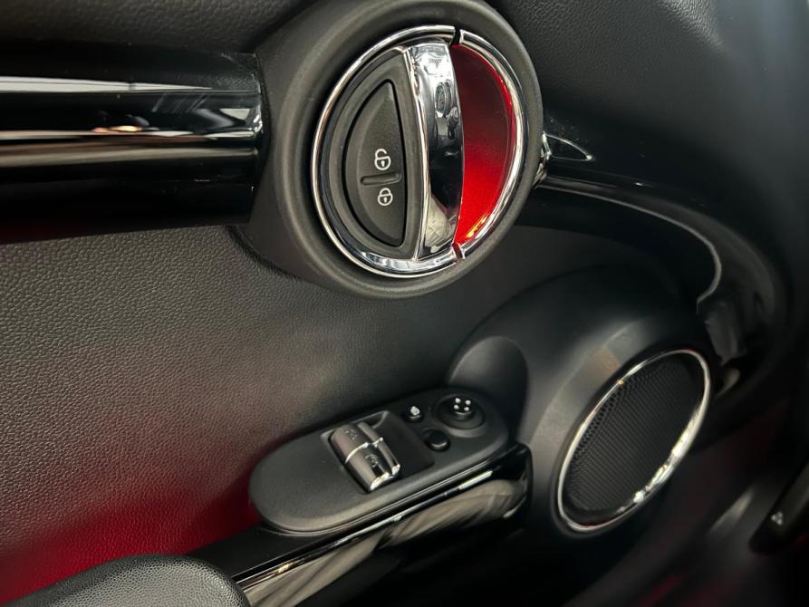 Mini Hatch III (F55/F56) Рестайлинг Казань  - изображение 11