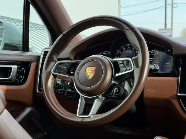 Porsche Cayenne III с пробегом 2018 года, цена 6 589 000 рублей, 98990 км, внедорожник, Автокод Объявления