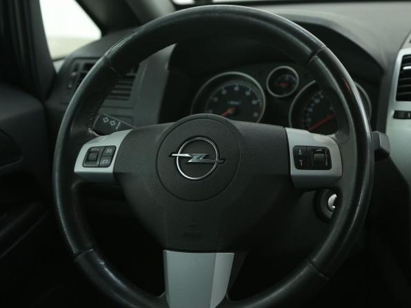Opel Zafira B Рестайлинг с пробегом 2012 года, цена 565 000 рублей, 244000 км, компактвэн, Автокод Объявления