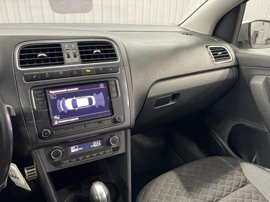 Volkswagen Polo V Рестайлинг Краснодар  - изображение 11
