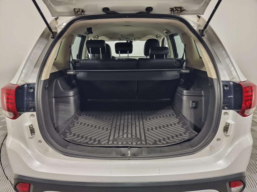 Mitsubishi Outlander III Рестайлинг 3 Санкт-Петербург  - изображение 19