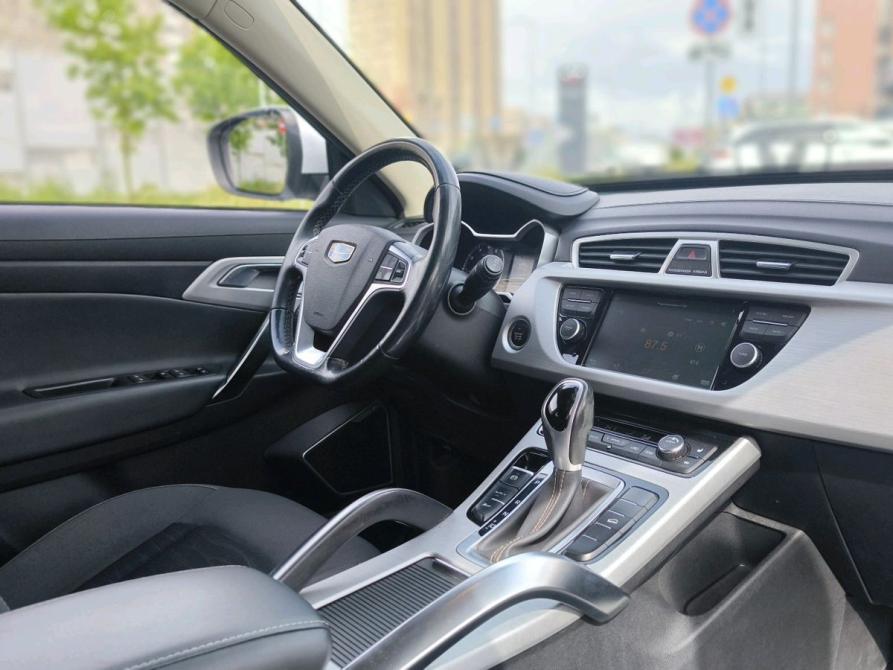 Geely Atlas I Санкт-Петербург  - изображение 14