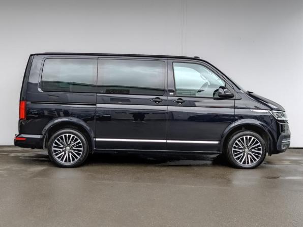 Volkswagen Multivan T6 Рестайлинг с пробегом 2020 года, цена 6 420 000 рублей, 84953 км, минивэн, Автокод Объявления