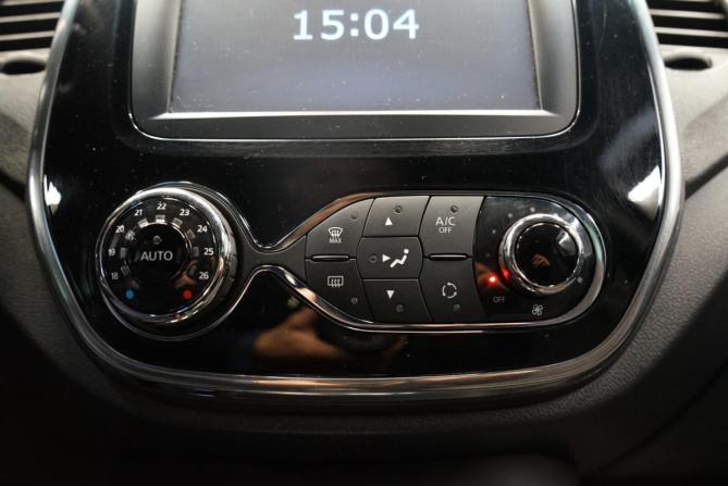 Renault Kaptur I с пробегом 2016 года, цена 1 490 000 рублей, 127000 км, внедорожник, Автокод Объявления