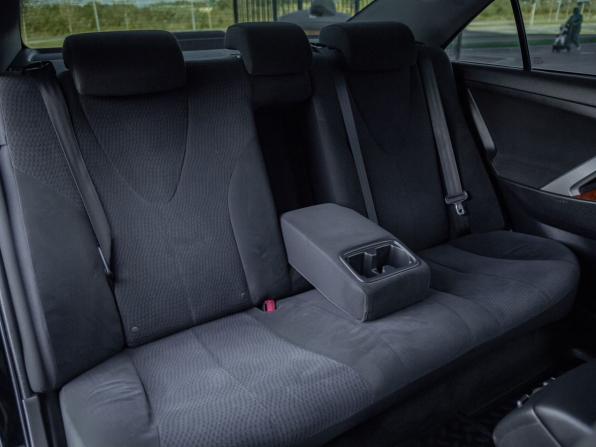 Toyota Camry VI (XV40) Рестайлинг с пробегом 2011 года, цена 1 400 000 рублей, 265000 км, седан, Автокод Объявления