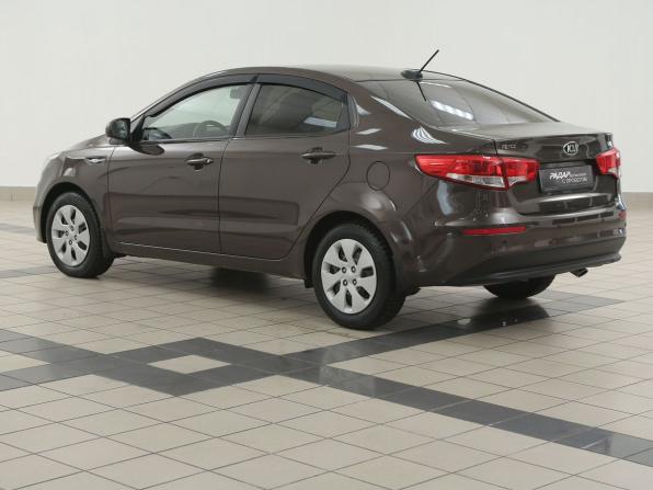 Kia Rio III Рестайлинг с пробегом 2017 года, цена 991 000 рублей, 168800 км, седан, Автокод Объявления
