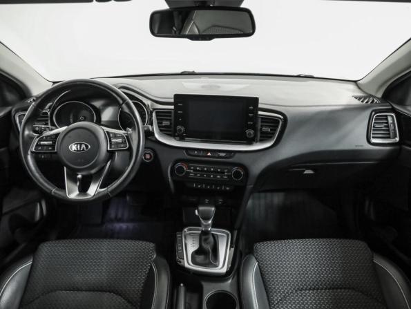 Kia Ceed III с пробегом 2020 года, цена 1 899 000 рублей, 90967 км, хэтчбек, Автокод Объявления