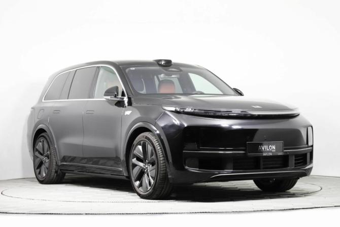 Новый Li Auto (Lixiang) L9 I Рестайлинг 2025 года, цена 12 282 985 рублей, внедорожник, Автокод Объявления