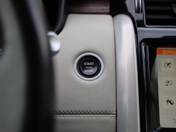 Land Rover Discovery V с пробегом 2017 года, цена 3 449 000 рублей, 199085 км, внедорожник, Автокод Объявления