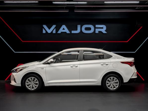 Hyundai Solaris II Рестайлинг с пробегом 2022 года, цена 1 665 000 рублей, 68204 км, седан, Автокод Объявления