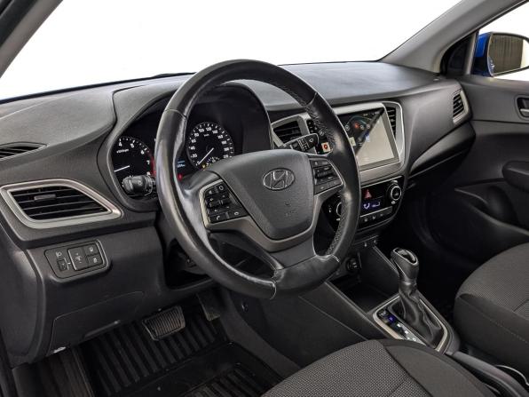 Hyundai Solaris II с пробегом 2019 года, цена 1 455 000 рублей, 64302 км, седан, Автокод Объявления