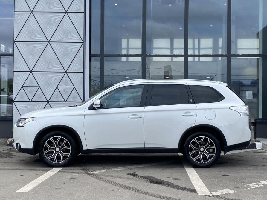 Mitsubishi Outlander III Рестайлинг Москва  - изображение 8