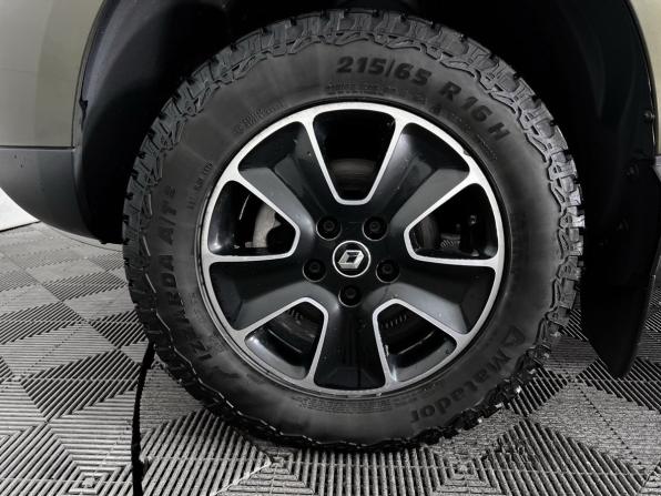 Renault Duster I Рестайлинг с пробегом 2017 года, цена 1 399 000 рублей, 96500 км, внедорожник, Автокод Объявления