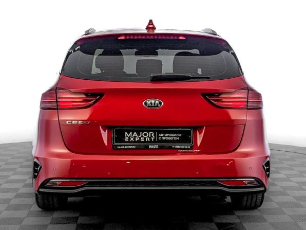 Kia Ceed III с пробегом 2021 года, цена 2 145 000 рублей, 74950 км, универсал, Автокод Объявления