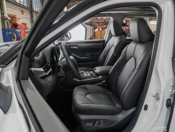 Toyota Highlander IV (XU70) с пробегом 2026 года, цена 5 509 000 рублей, 30 км, внедорожник, Автокод Объявления