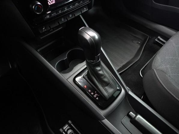 Volkswagen Polo VI с пробегом 2021 года, цена 1 657 000 рублей, 49300 км, лифтбек, Автокод Объявления