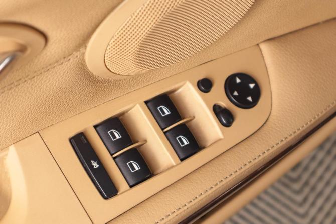 BMW 3 серии V (E90/E91/E92/E93) Рестайлинг с пробегом 2008 года, цена 1 039 000 рублей, 166000 км, седан, Автокод Объявления