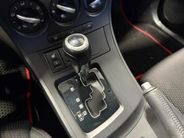 Mazda 3 II (BL) Рестайлинг с пробегом 2013 года, цена 967 500 рублей, 143948 км, седан, Автокод Объявления