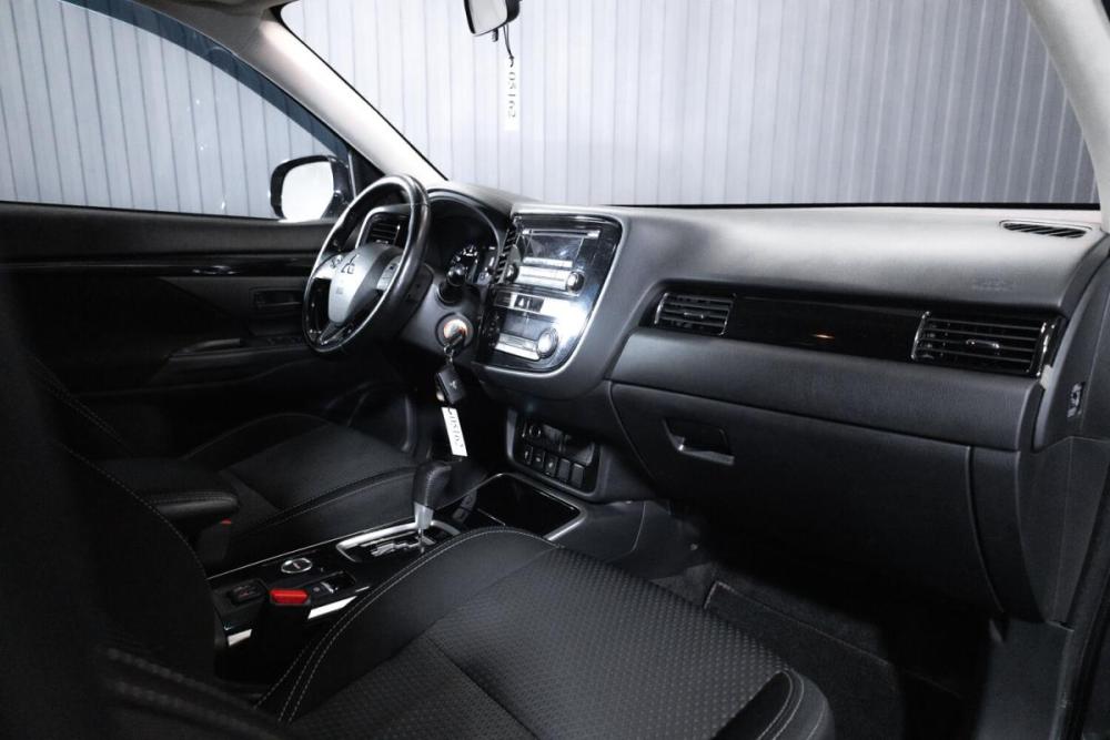 Mitsubishi Outlander III Рестайлинг 2 Тюмень  - изображение 18