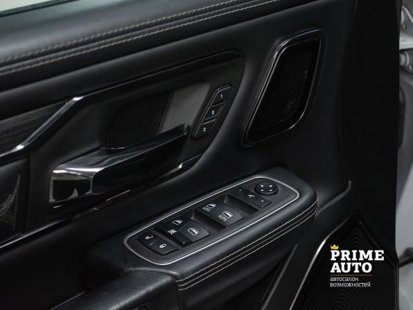 Ram 1500 V с пробегом 2022 года, цена 9 499 000 рублей, 32151 км, offers.body_type.unknown, Автокод Объявления