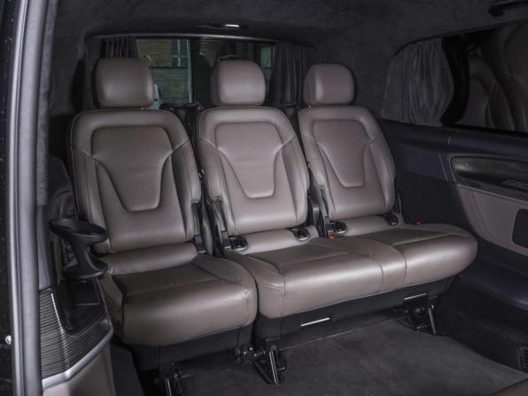 Mercedes-Benz V-Класс III (W447) Рестайлинг с пробегом 2022 года, цена 8 650 000 рублей, 9528 км, минивэн, Автокод Объявления