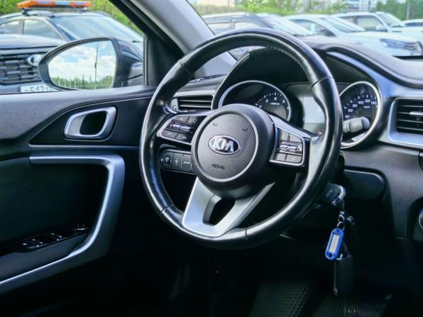 Kia Ceed III с пробегом 2018 года, цена 1 659 000 рублей, 68000 км, хэтчбек, Автокод Объявления
