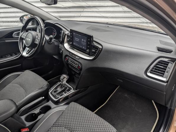Kia Ceed III Рестайлинг с пробегом 2022 года, цена 1 750 000 рублей, 150938 км, хэтчбек, Автокод Объявления