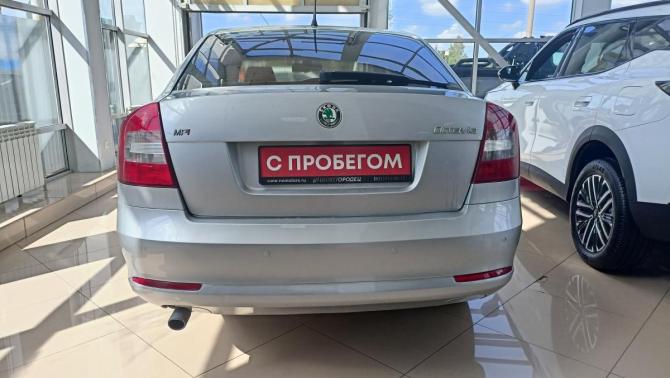 Skoda Octavia II (A5) Рестайлинг с пробегом 2013 года, цена 741 000 рублей, 262000 км, лифтбек, Автокод Объявления