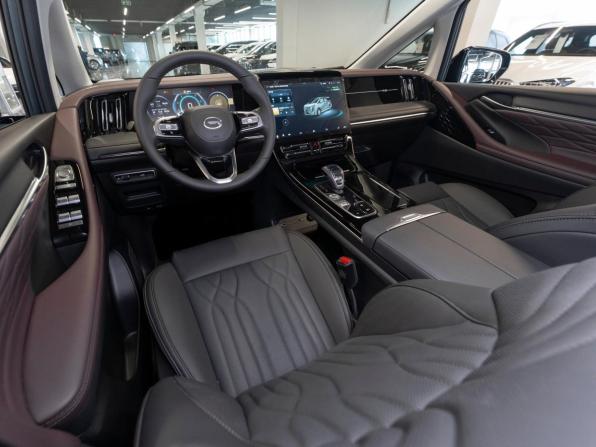 GAC Trumpchi M8 II с пробегом 2026 года, цена 5 000 000 рублей, 30 км, минивэн, Автокод Объявления