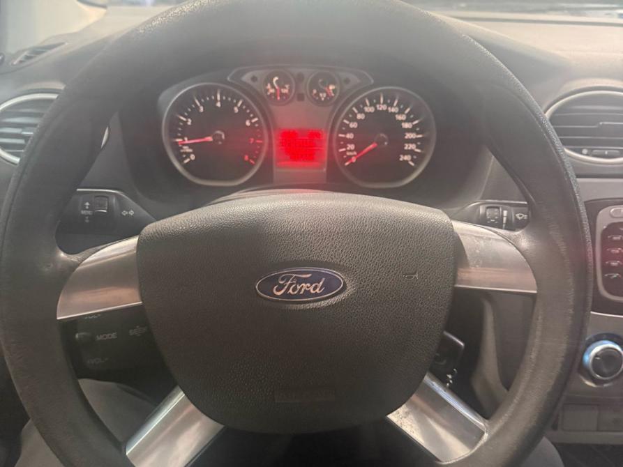 Ford Focus II Рестайлинг Санкт-Петербург  - изображение 5