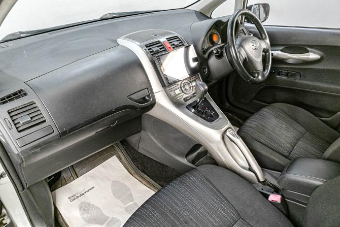 Toyota Auris I с пробегом 2007 года, цена 749 000 рублей, 205000 км, хэтчбек, Автокод Объявления