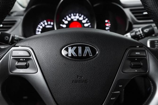 Kia Rio III Рестайлинг с пробегом 2015 года, цена 949 000 рублей, 222207 км, седан, Автокод Объявления