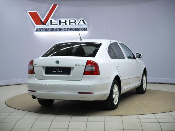 Skoda Octavia II (A5) Рестайлинг с пробегом 2013 года, цена 870 000 рублей, 229151 км, лифтбек, Автокод Объявления