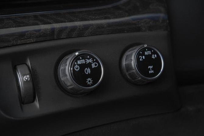 Cadillac Escalade IV с пробегом 2015 года, цена 3 949 000 рублей, 133150 км, внедорожник, Автокод Объявления